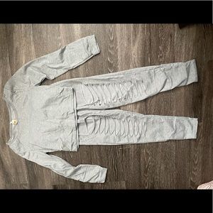 Shirt and sweats set